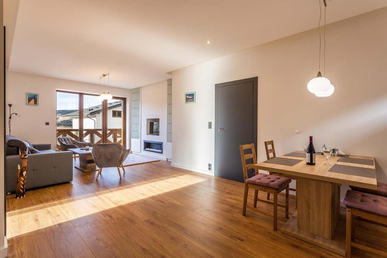 Mountain Apartment Panorama Klinovec โลชนา โปด กลิโนฟเซม ภายนอก รูปภาพ